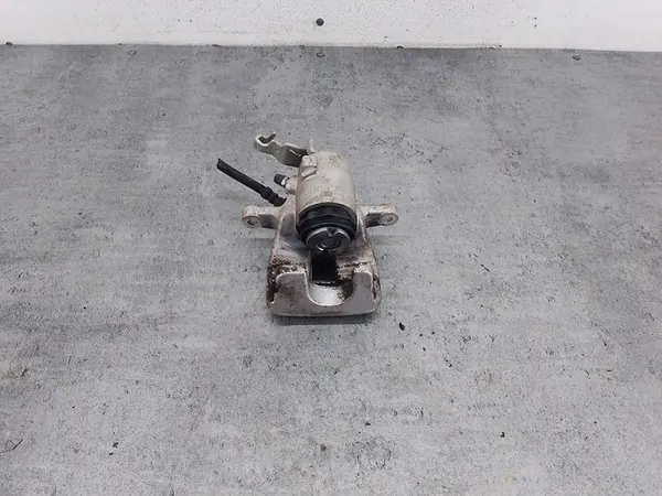 Vasen takajarrusatula VW Jetta V 1.6 FSI CZH1266 image 4