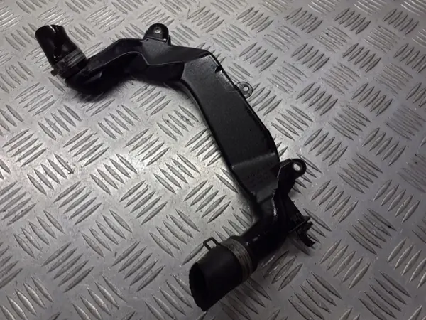 SAE PA6-GF20 ilmanottoletku Subaru Legacy IV 2.0 image 2