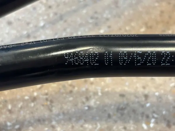 BMW X3 G01 Ölkühlerleitung OEM 8481575 - Gebraucht image 4