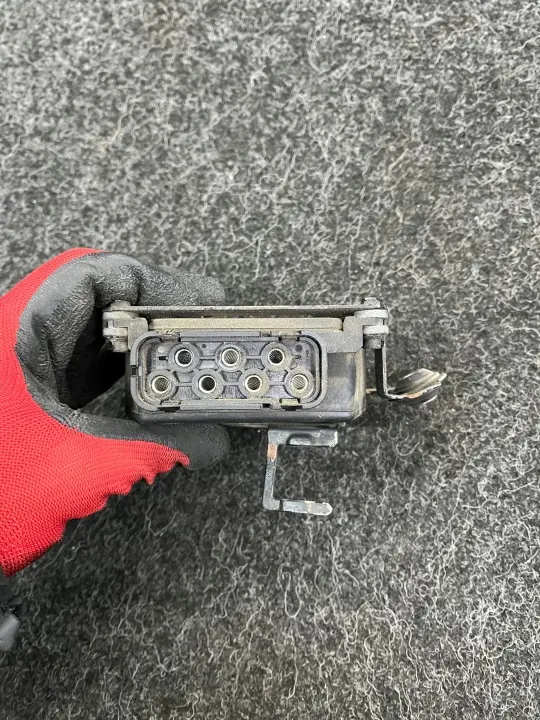 Skoda Octavia II solenoidklep OEM 6Q0906625 image 3