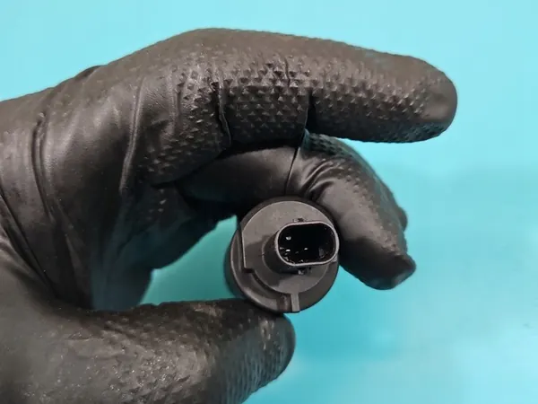 Huvudventil Solenoid BMW F10 F11 2.0T image 6