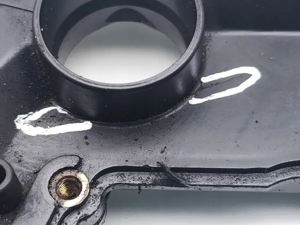 VW Touareg Ventilhuv 3.0 V6 TDI Diesel 059103483M image 6