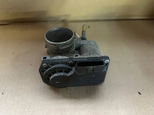CUERPO DE ACELERADOR MITSUBISHI COLT VI 1.3 MN191145 image 4