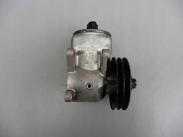Pompe direction assistée Mercedes W126 OEM 1264601480 image 6