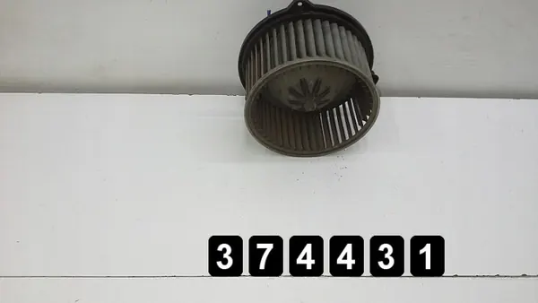 Ventilador Calefactor Volvo OEM AM-374431 Usado image 3