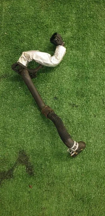 Ford Mondeo MK5 Lämmitysletku OEM J1G3-18K580-AC image 2
