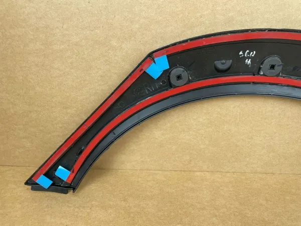 OEM 8K9853818A Lokasuojus Oikea Taka Audi A4 image 6