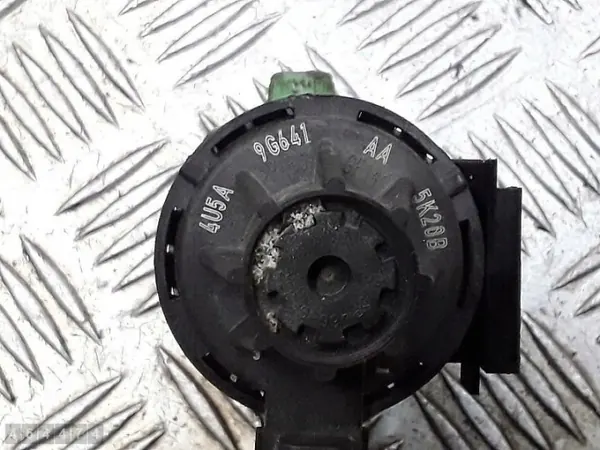Magnetventil OEM 4U5A9G641AA für Ford Focus Sedan image 7