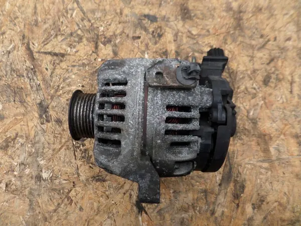 Alternaattori Bosch Toyota Avensis T25 2.0 VVTI 100A image 3