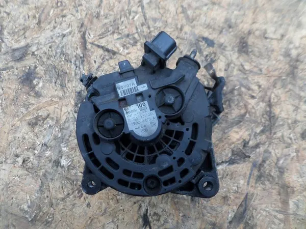 Alternaattori Bosch Toyota Avensis T25 2.0 VVTI 100A image 6