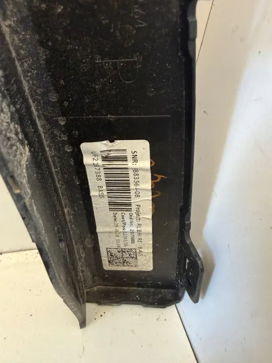 OEM 9883564 Garniture d'Aile Arrière Droite BMW X1 U11 image 6
