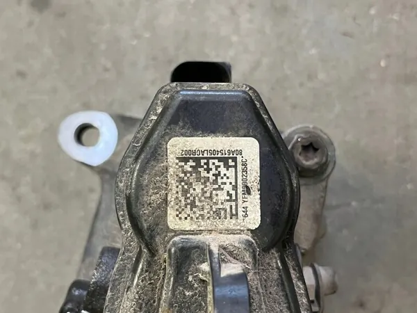 OEM Zaciskiq7tyl takajarrupuristin Audi A4 B9:lle image 10