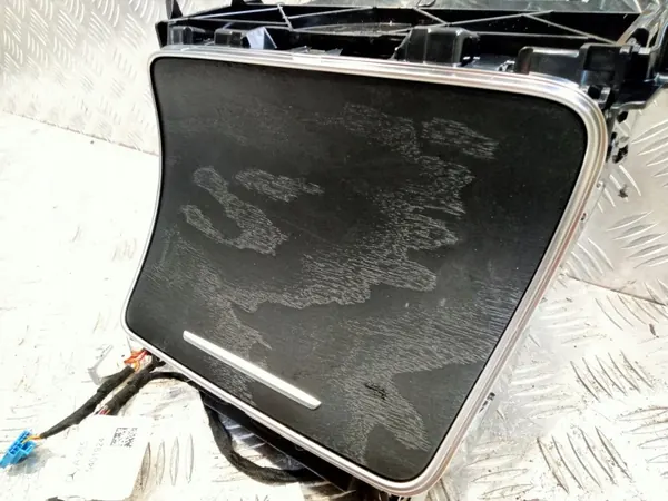 Porte-gobelet Mercedes C W205 OEM A2056801005 image 4