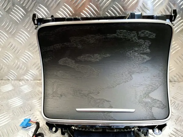 Porte-gobelet Mercedes C W205 OEM A2056801005 image 5