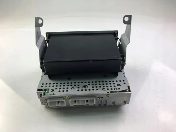 Toyota CD-vaihtaja OEM 8612002190 Corolla E12:lle image 4