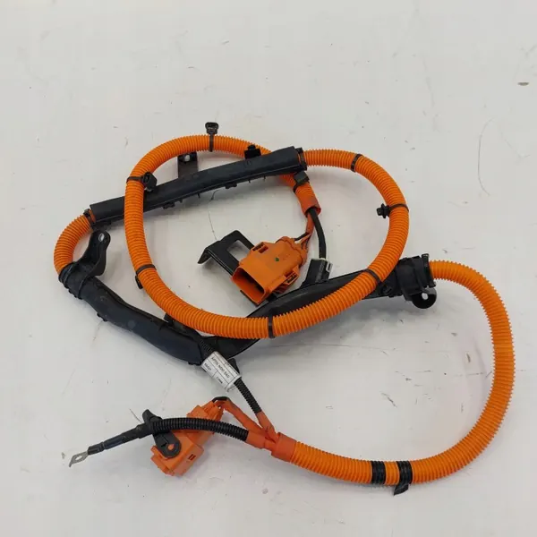 Fiat 500E Korkeajännitekaapeli OEM 00521975660 image 3