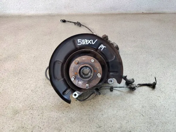 Oikea takarattipyörän napa Subaru XV II 2.0 B AOP47956 image 2