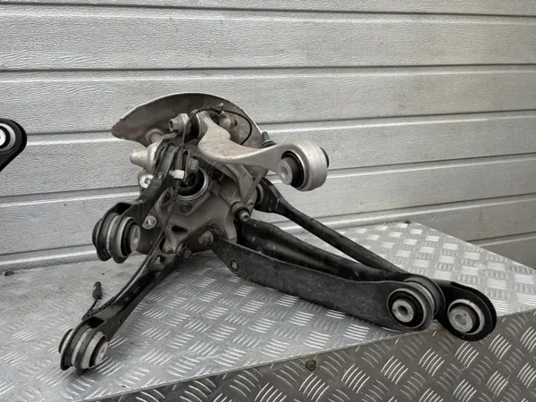 BMW X4 F98 Achterste Draagarm Links Rechts OEM 8092079 8092080 image 7