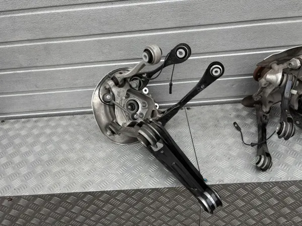 BMW X4 F98 Achterste Draagarm Links Rechts OEM 8092079 8092080 image 8