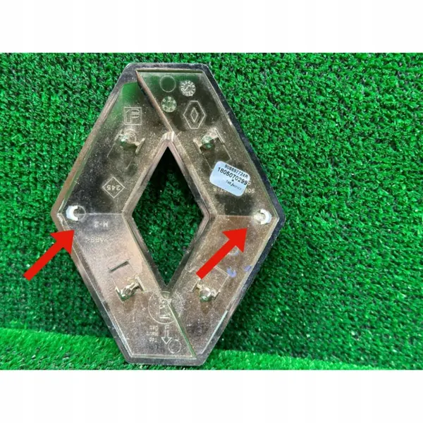 Emblema Portón Trasero Renault Captur I Lift OEM 908897724R image 4