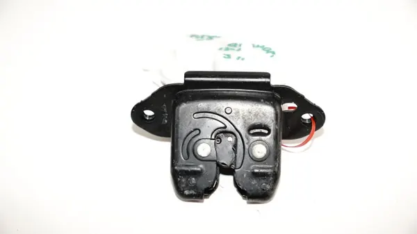 Achterklepslot OEM 371117163 voor Nissan Qashqai J11 image 2