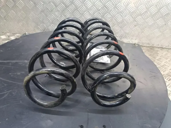 Toyota Yaris Cross Taka-Jouset OEM Wrakowisko-5647- image 3