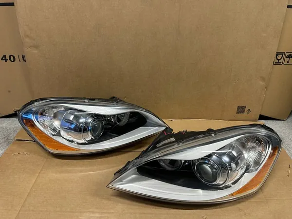 VOLVO XC60 I 2008-2013 Xenon Ajovalosetti OEM image 2