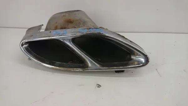 Mercedes-Benz SLK R172 Uitlaatpunt OEM 1724902200 image 3