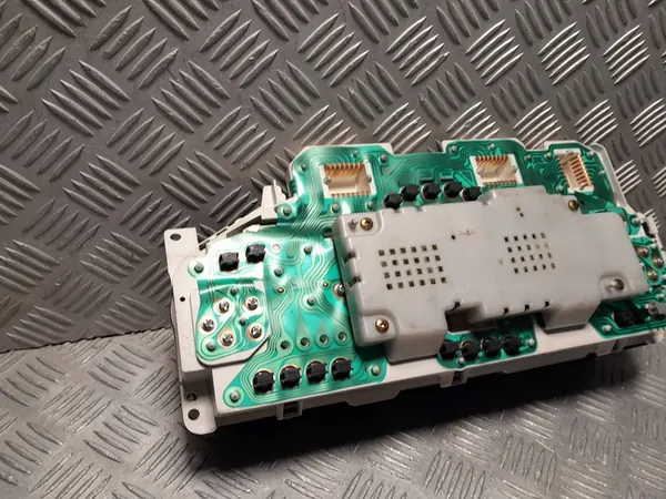 Mitsubishi Galant Speedometer 2.5 V6 MR471215 image 8