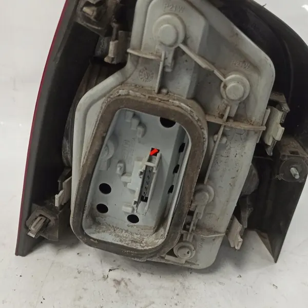 LÁMPARA TRASERA DERECHA VOLKSWAGEN POLO IV 6Q6945096G image 6