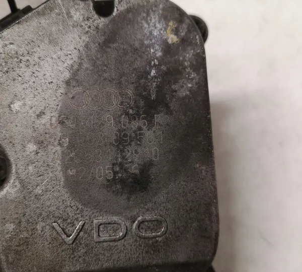 Verwarmingsregelventielen AUDI A6 3.0L diesel 059129086E image 4