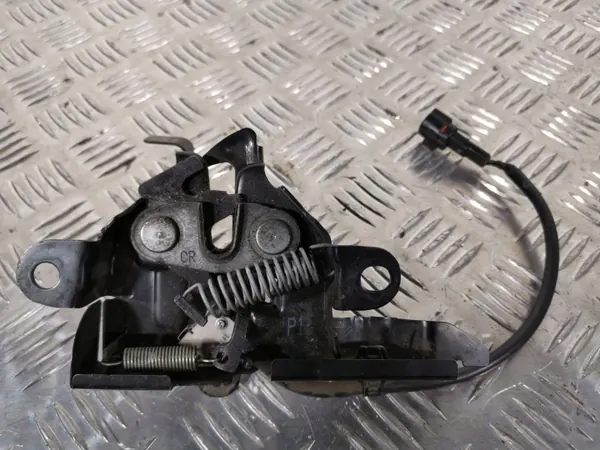 Toyota Prius 2017 Konepeltilukko OEM FBZ4818 image 3
