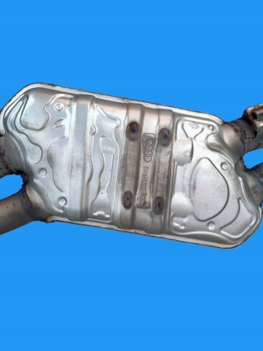 Audi A6 C8 3.0 TFSI Uitlaatdemper OEM 4K0253411F image 10