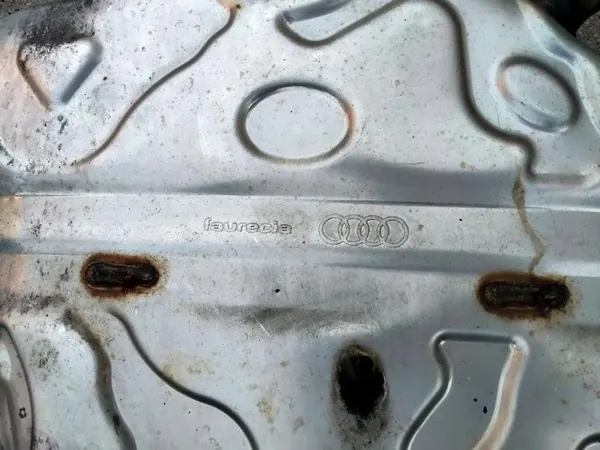 Audi A6 C8 3.0 TFSI Uitlaatdemper OEM 4K0253411F image 6