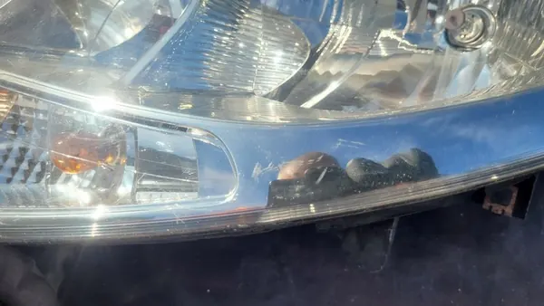 FARO ESQUERDO RENAULT TRAFIC II 8200701354 image 3