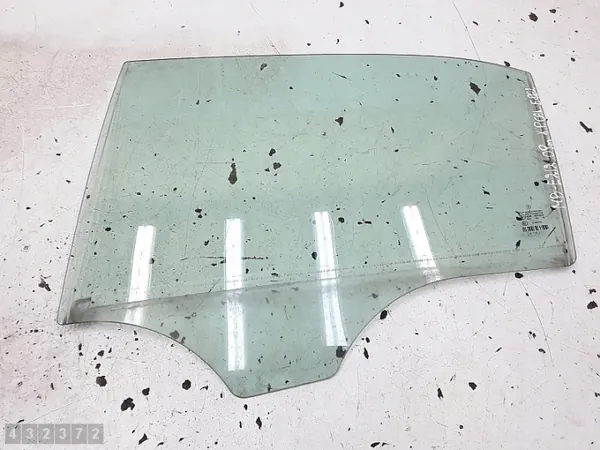 Cristal de puerta Mercedes OEM e143r001025 - Usado image 2