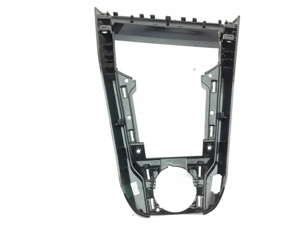 Volkswagen T-Roc 2022 Mittkonsolfodral OEM 2GB863042B image 3