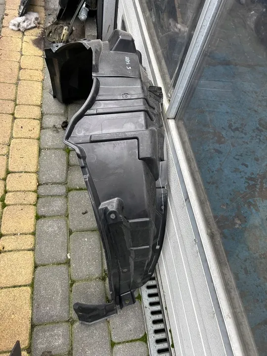 Front Right Wheel Arch Toyota Auris 2 2015-2018 OEM image 3