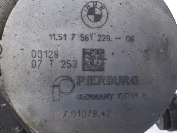 BMW 7561229 vattenpump för N43 2.0 bensinmotor image 5