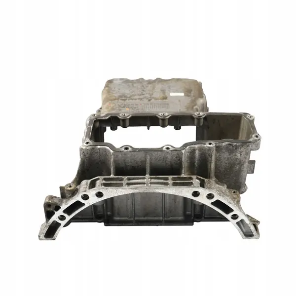 Mercedes W205 M274 Oljesump A2740140100 image 4