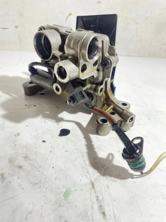 Volvo Öljypumppu OEM 31401488-AA 2.0 D D4204T8:lle image 2