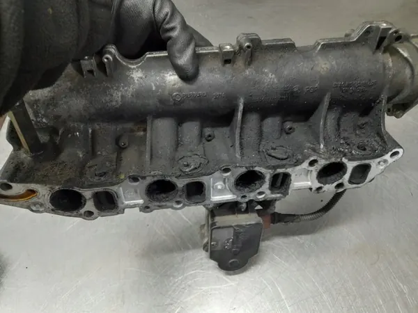 Begagnad Opel 1.9 CDTI insugsgrenrör OEM 55210202 image 4