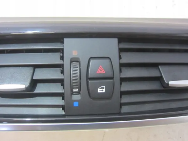 OEM 9834645YGF7 BMW X3 F25/F26 Midden Luchtrooster image 4