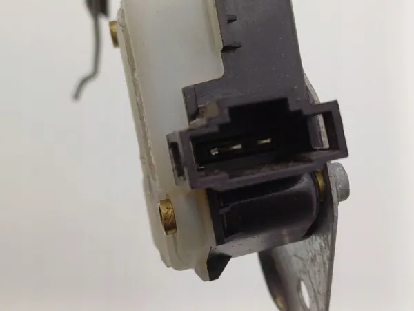 Actuador de cerradura de maletero VW New Beetle 3B0959781C image 6