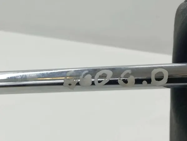 OEM AMD112973 Baksätes huvudstöd höger Lexus GS image 7