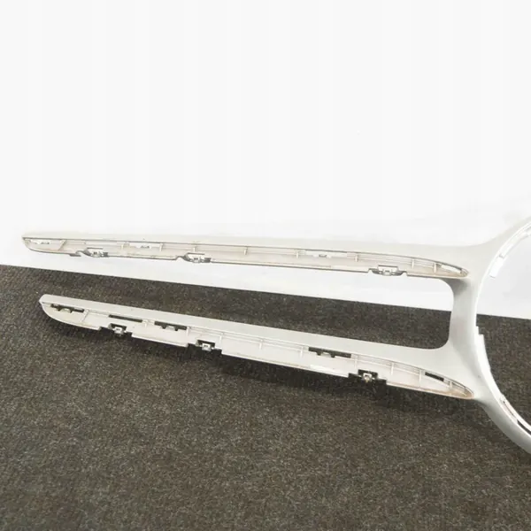 Grille supérieure Mercedes-Benz C W205 2016 image 2