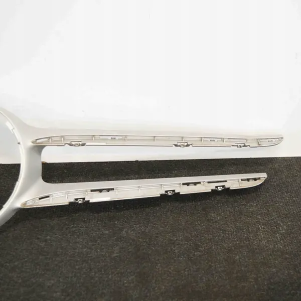 Grille supérieure Mercedes-Benz C W205 2016 image 3