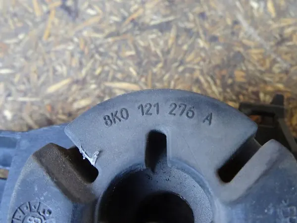 AUDI Q3 8U A4 B8 8K A5 8T Radiator Support 8K0805201 image 8