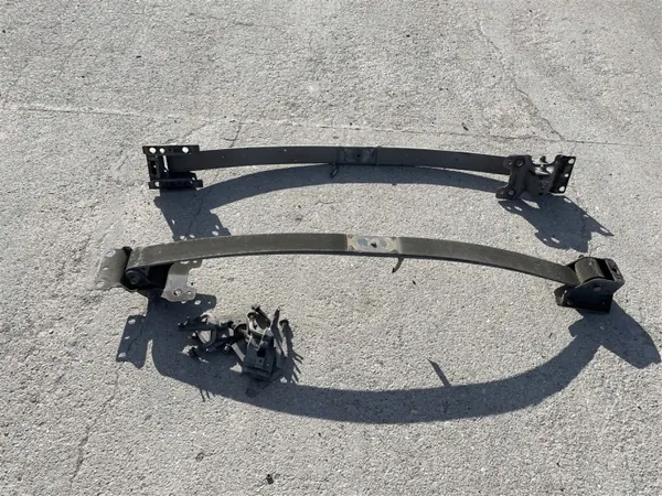 Kit Suspensión Trasera OEM A RESOR PIÓRO RESORA Renault Master image 2