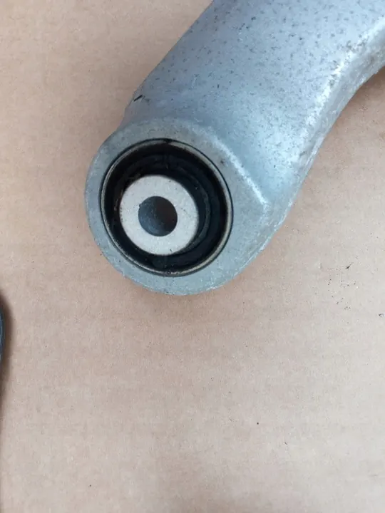 AUDI A6 A7 C7 Q5 3.0TDI Set bracci di controllo posteriore destro OEM image 6